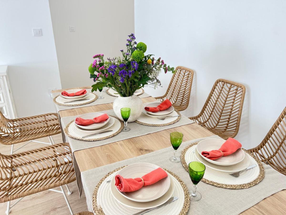 Ansar Suite Torrelavega Exteriér fotografie